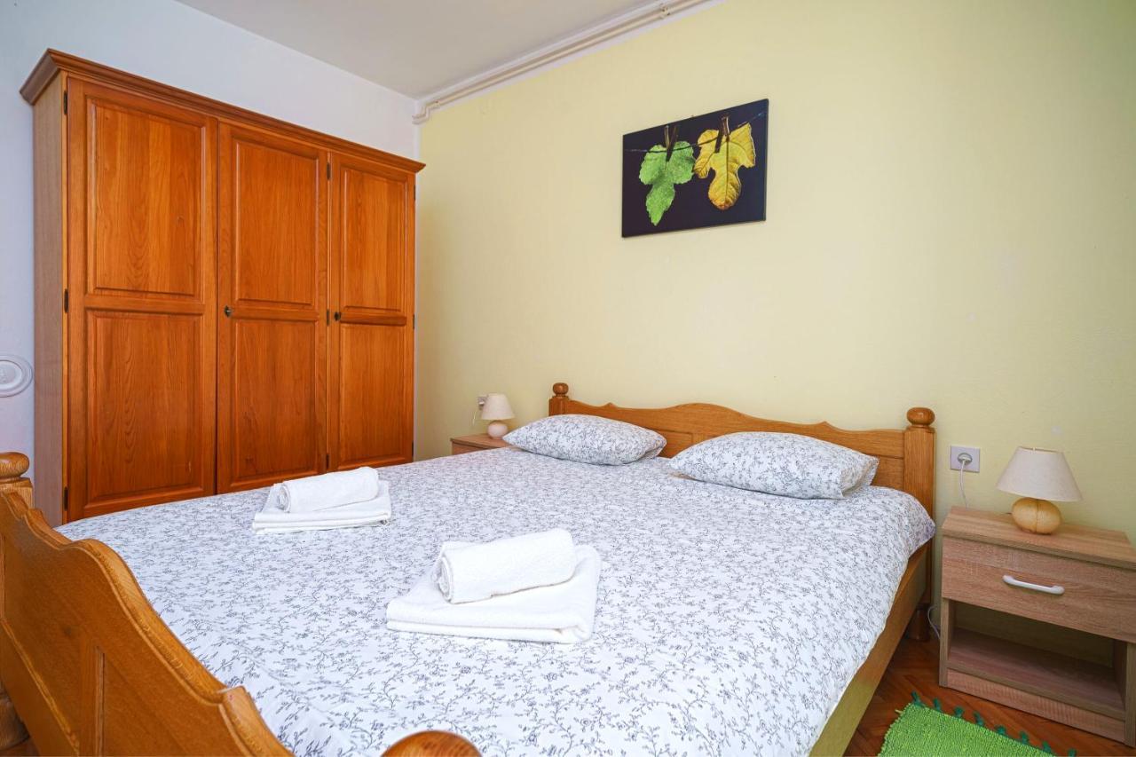 Apartment Bojic Vodice Esterno foto