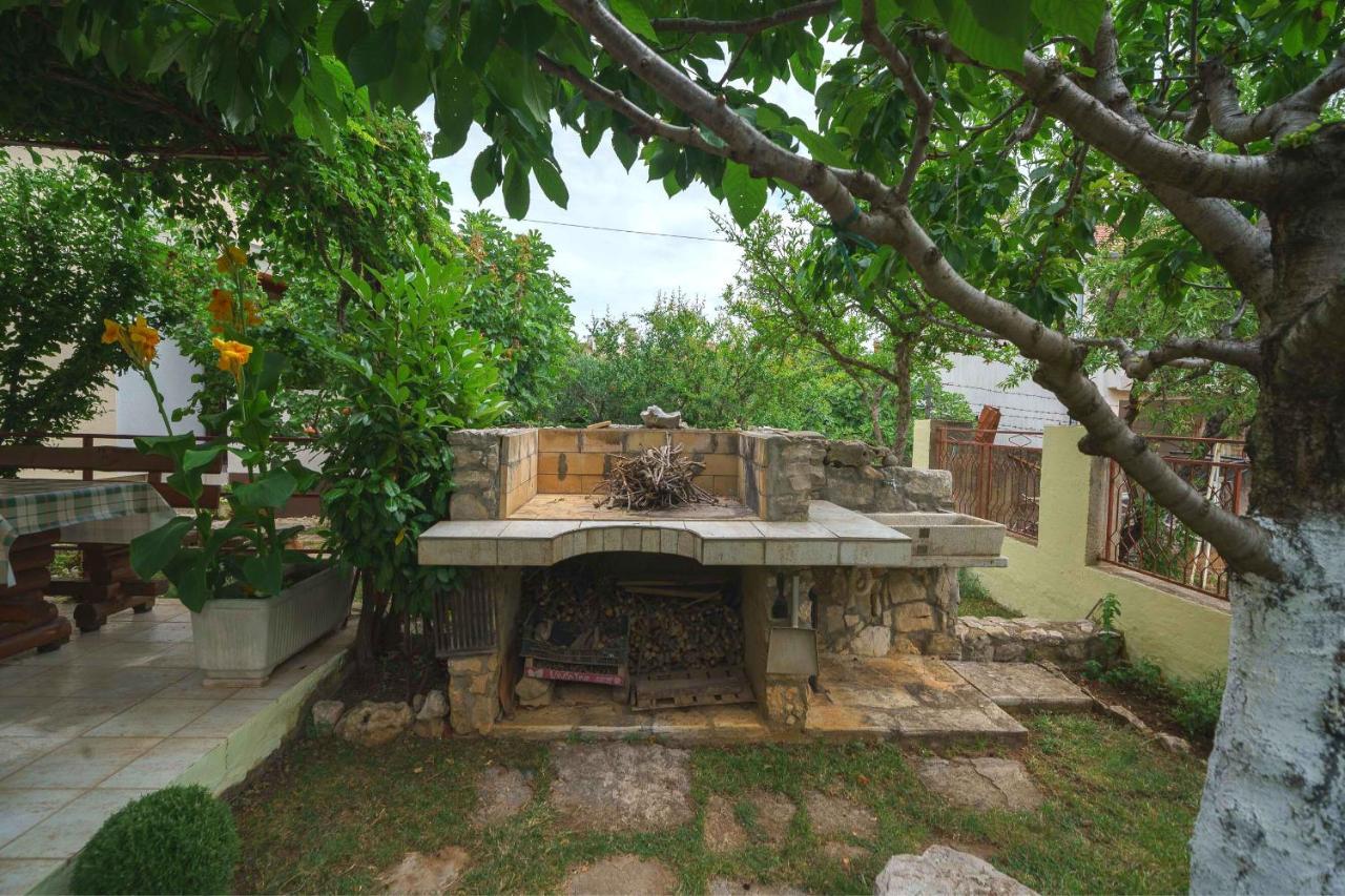 Apartment Bojic Vodice Esterno foto